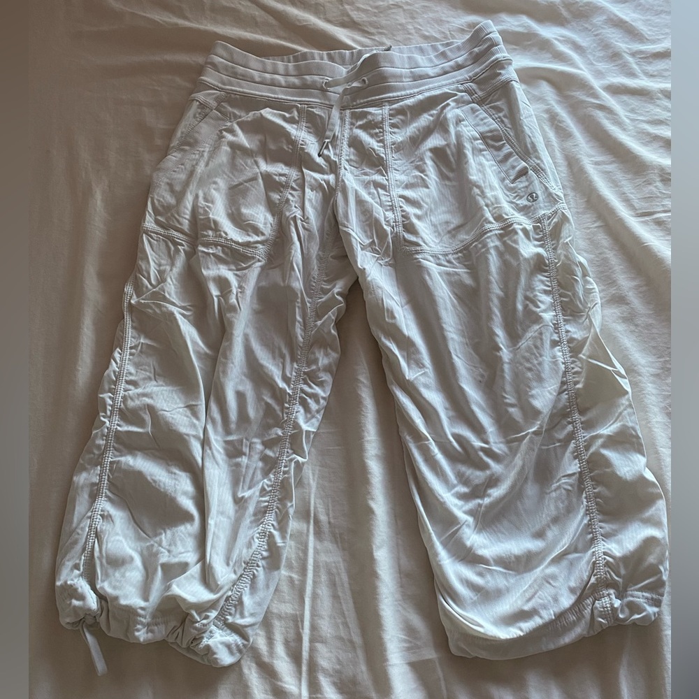 Capri Lululemon Studio Pants